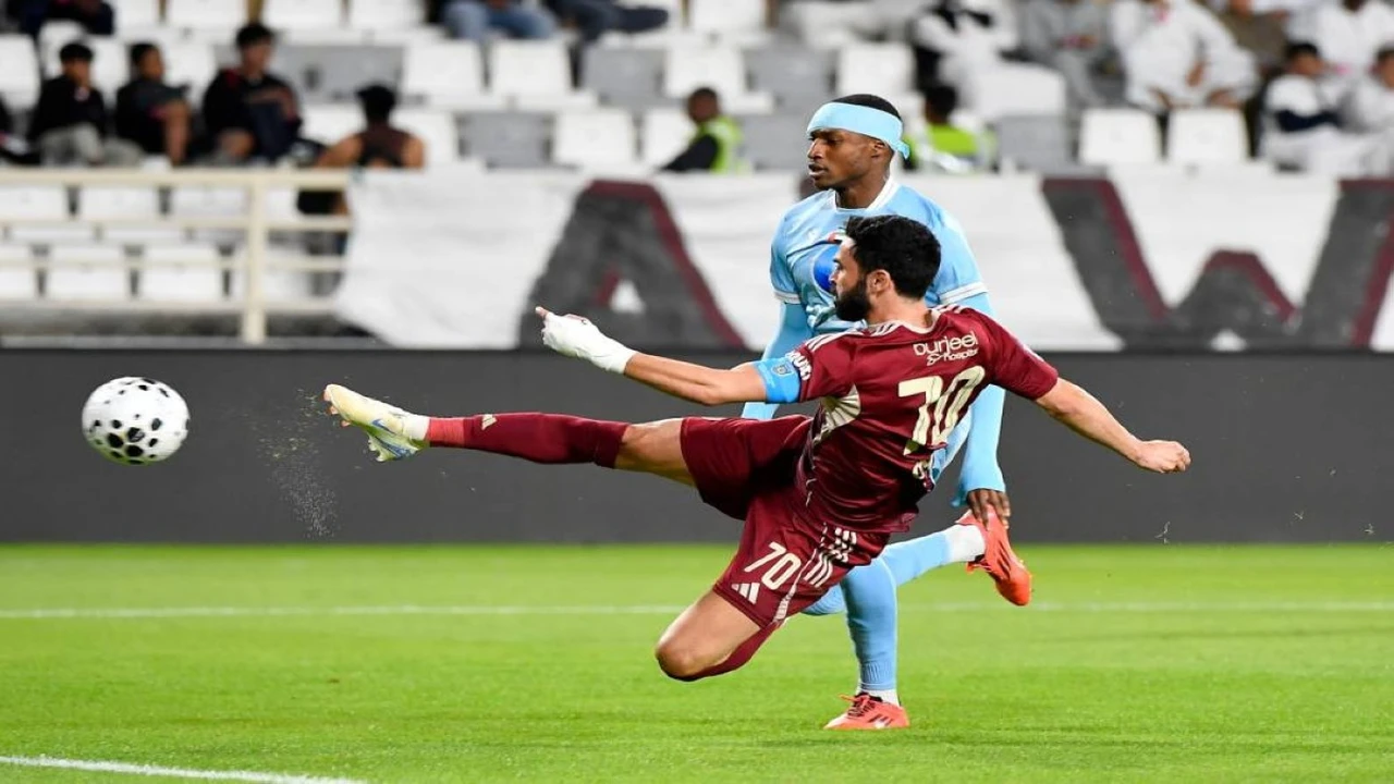 تسجيل تاريخي.. عمر خريبين يحقق 90 هدفًا في الدوري الإماراتي